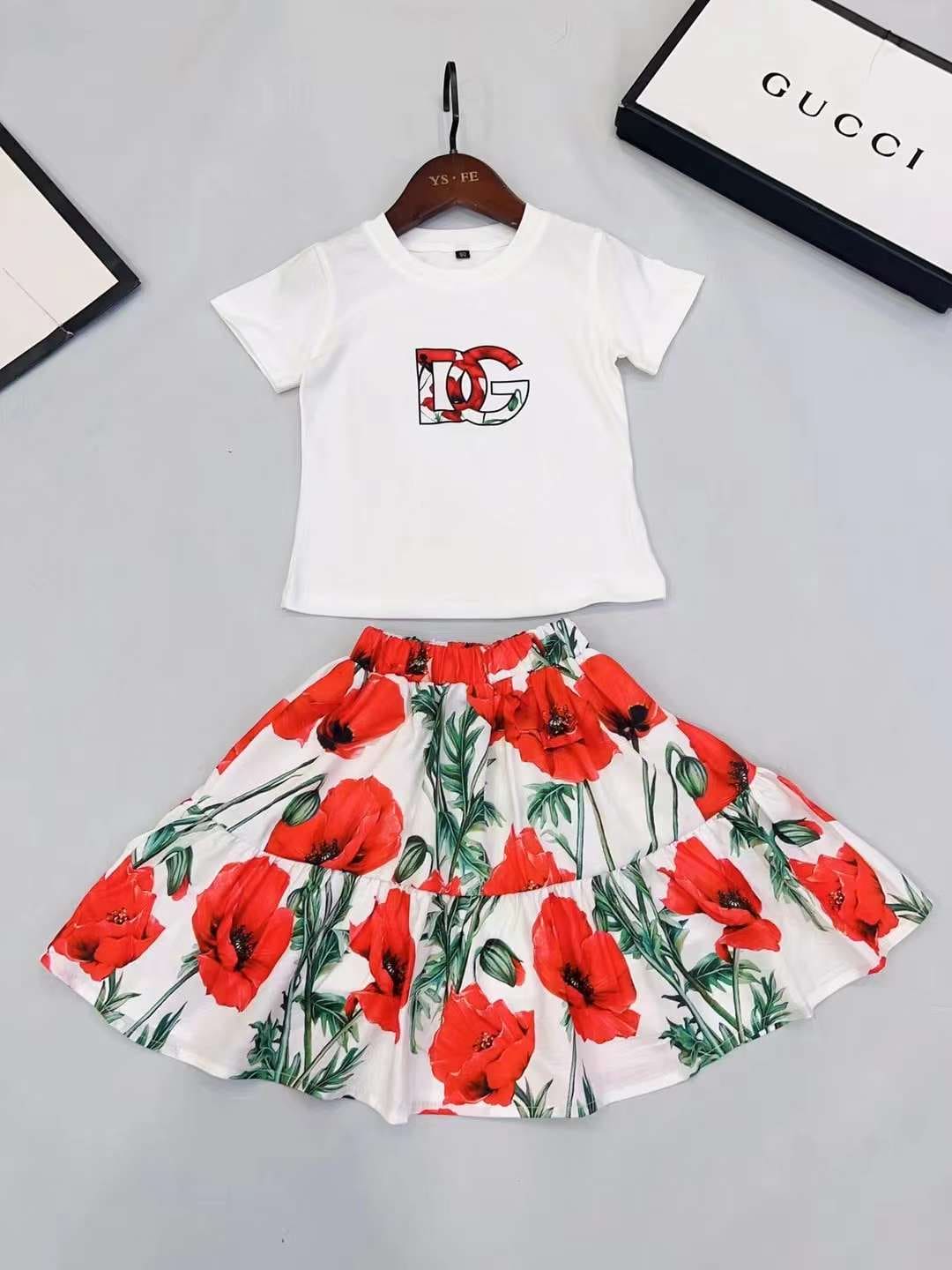 Dolce & Gabbana Kids Girls Cotton Poppy Print Skirt and white flower logo print shirt