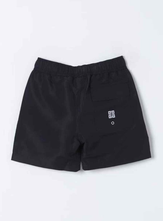 Givenchy Kids
logo-print drawstring shorts