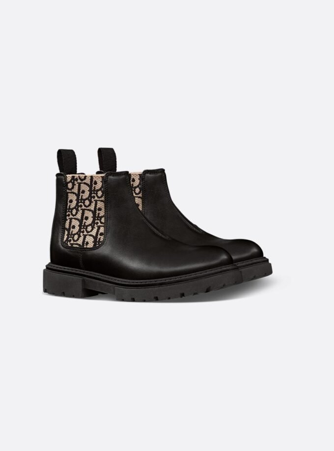 Dior Kids' Chelsea Boot
Black Polished Calfskin
