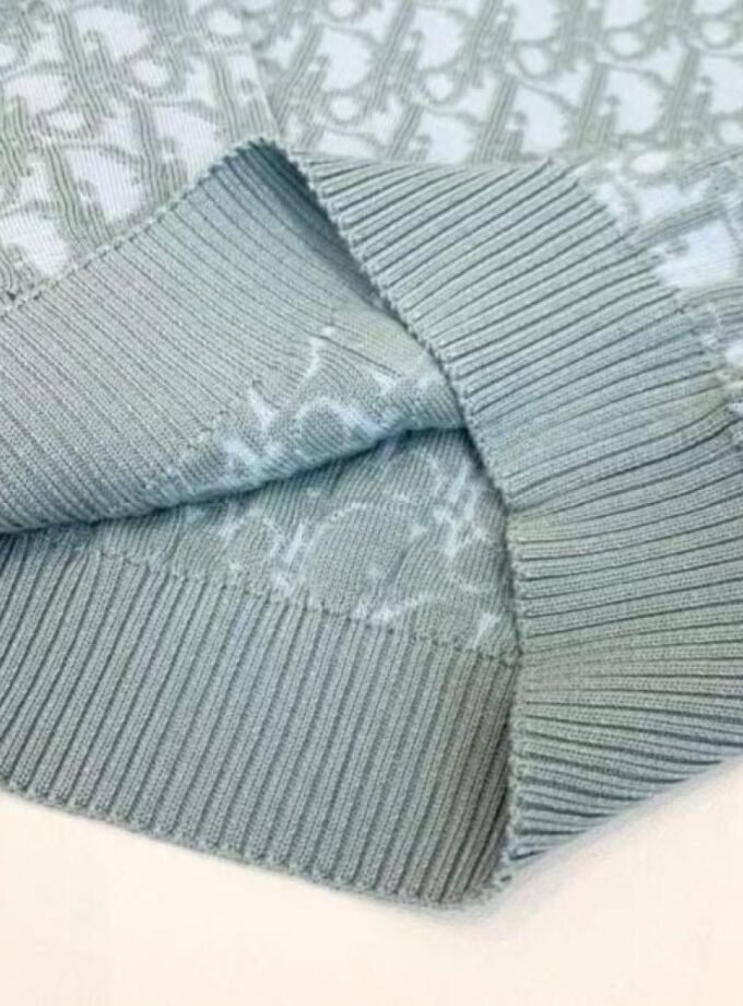 Kids' Hooded Sweater
Aqua Blue Cotton, Wool and Cashmere Knit with Blue Dior Oblique Jacquard