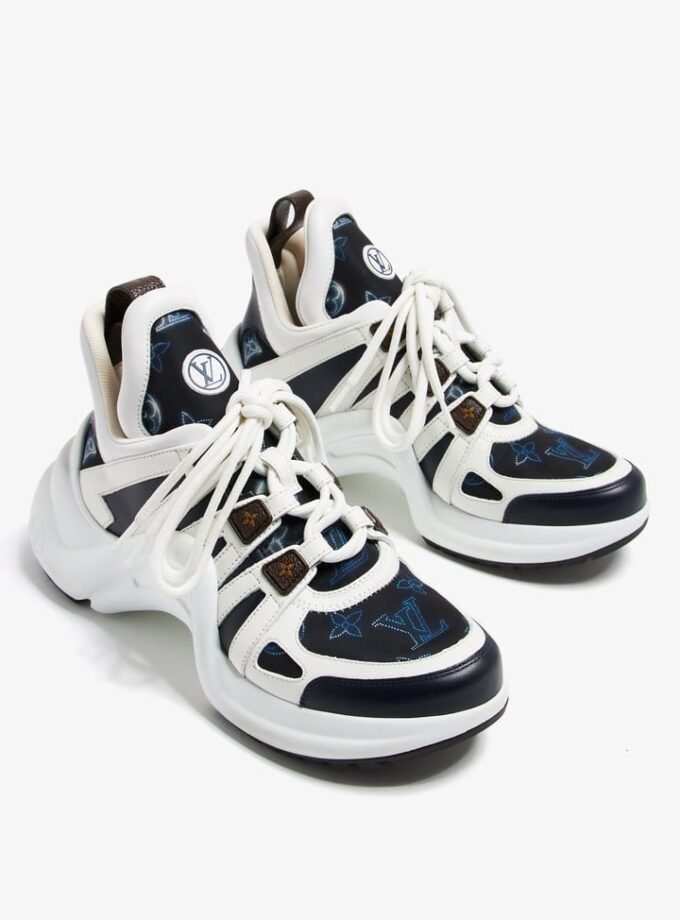 Lv Canva sneakers