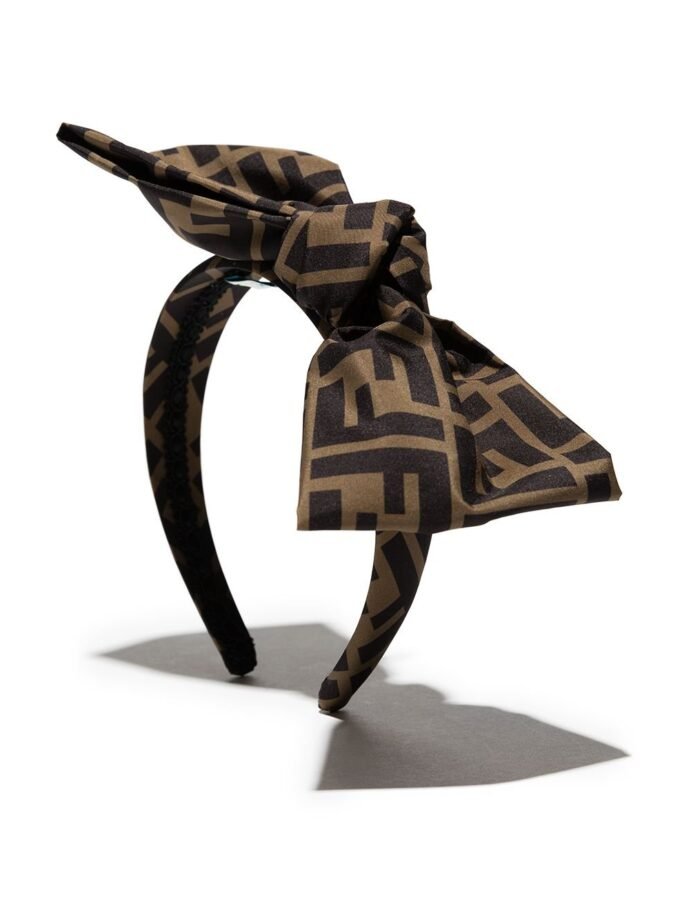 Fendi
Girls Beige FF Bow Headband