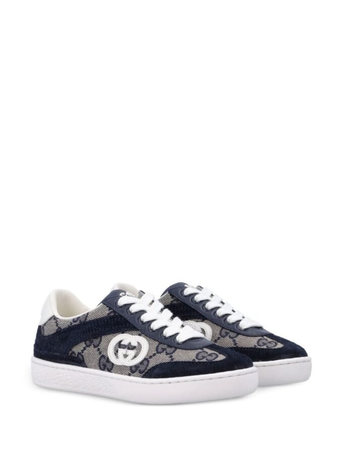 Gucci Kids
G74 logo sneakers