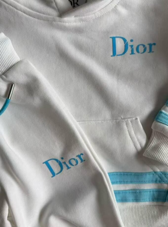 Dior kids' Hooded Sweatshirt with pant
Ivory Brushed Cotton Fleece