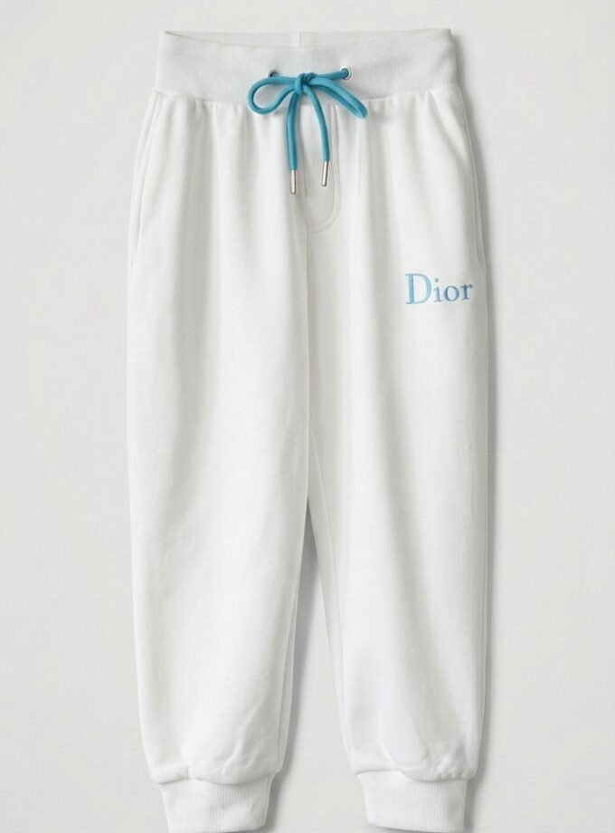 Dior kids' Hooded Sweatshirt with pant
Ivory Brushed Cotton Fleece